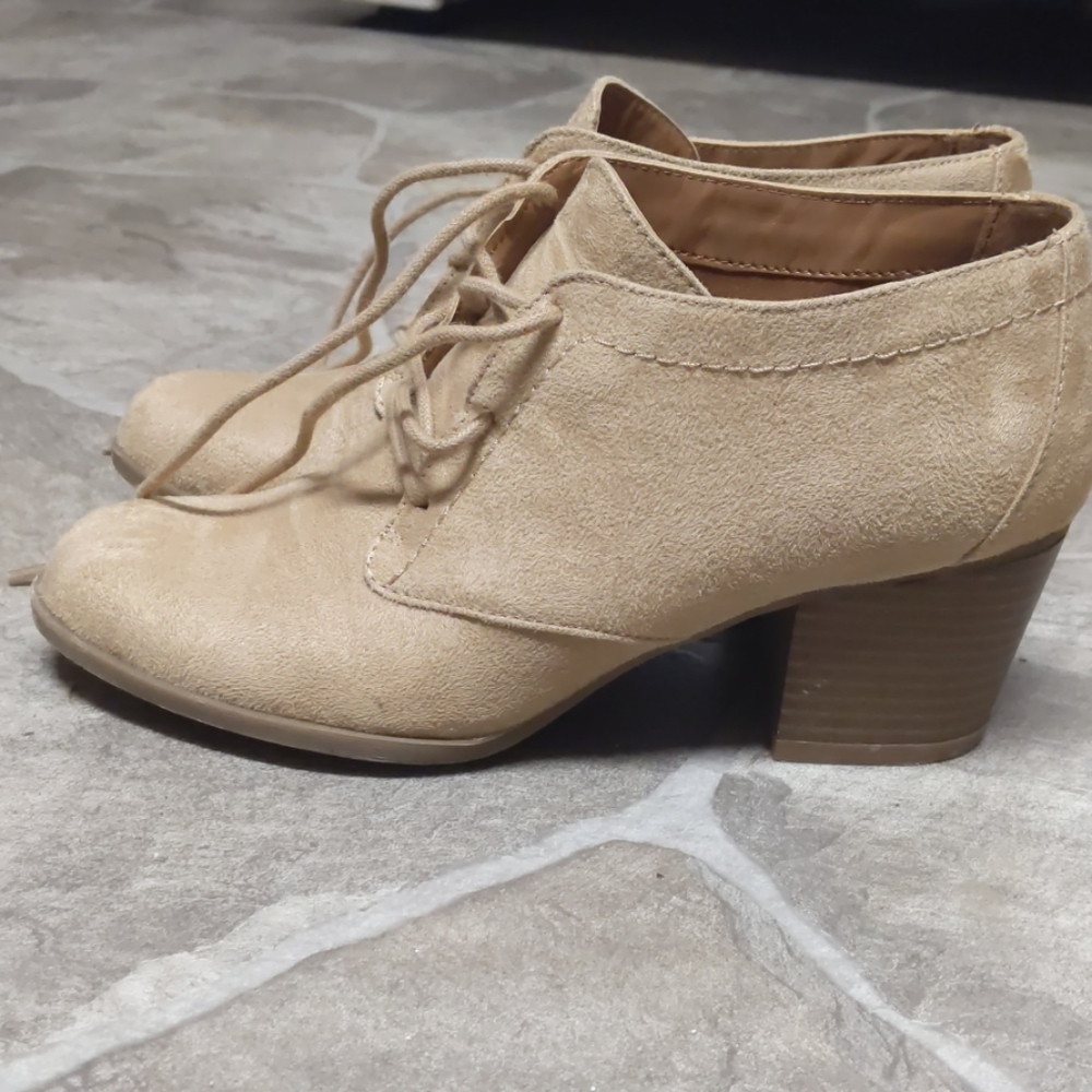Indigo Rd heeled booties.